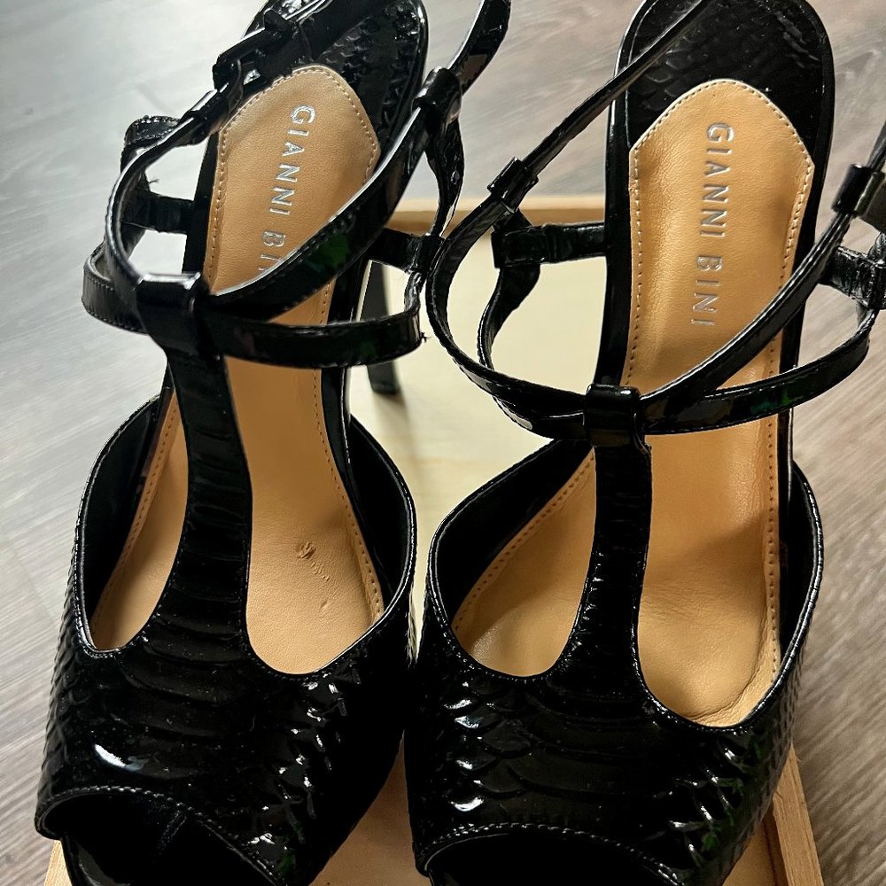 Black Platform Stilettos by Giani Bini